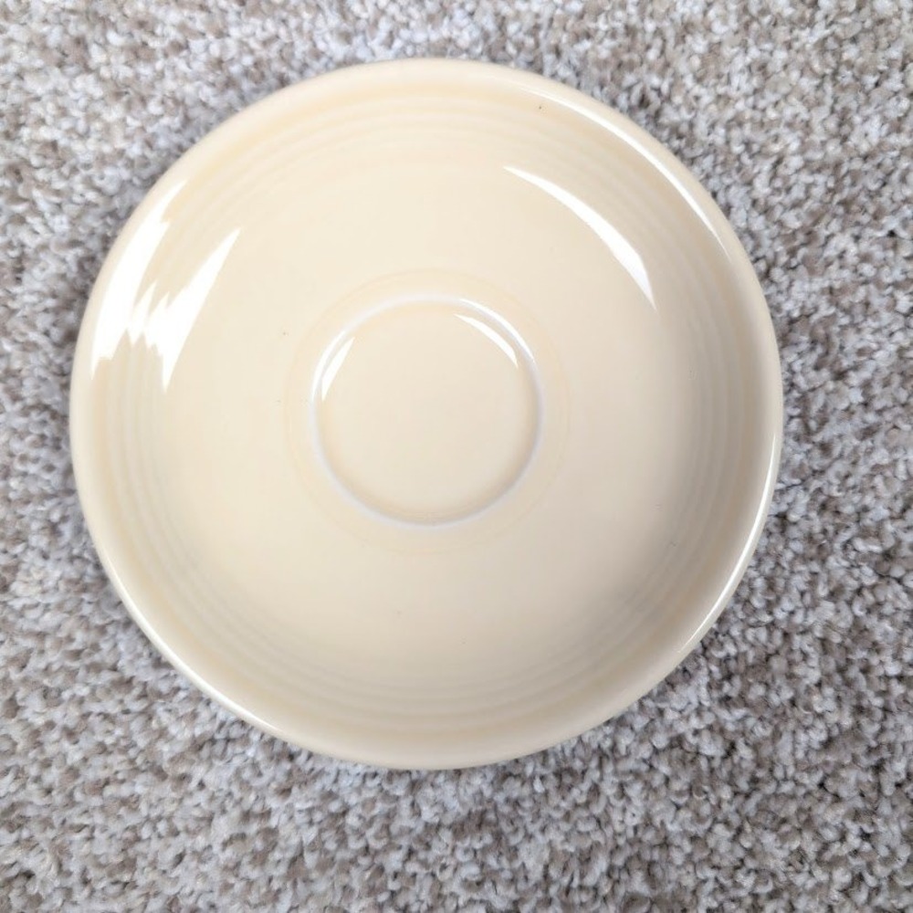 Fiesta‎ Homer Laughlin Ivory Saucer Plate Lead Free Collectible Dishware